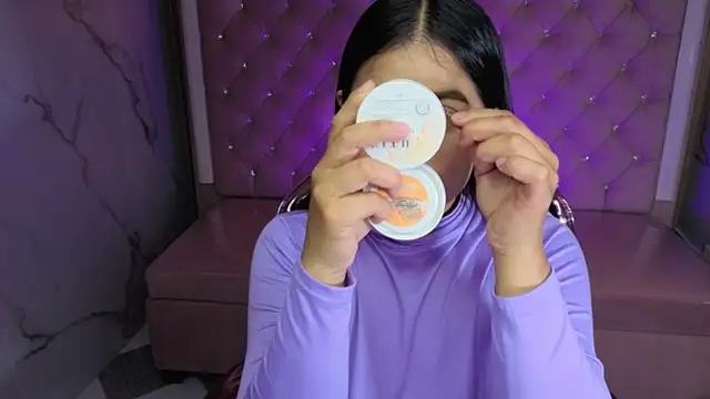 Victoria b  online show from 11.27.25