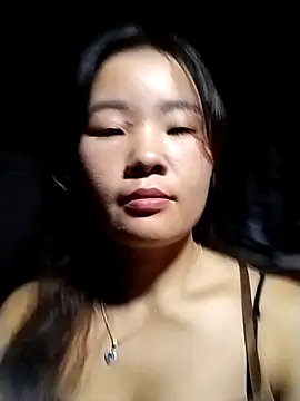 lylylove online show from 09.21.25