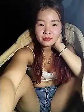 lylylove online show from 12.14.25