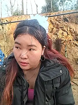 lylylove online show from 02.26.26