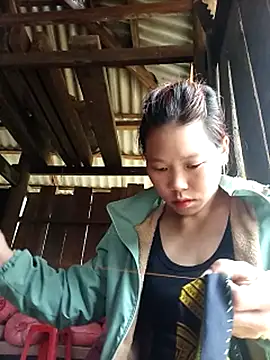 Ngocmi909 online show from 04.19.26