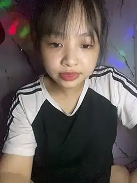 Snapshot of candy___123 chatting on 10.02.25 candy   123 online show from 10.02.25