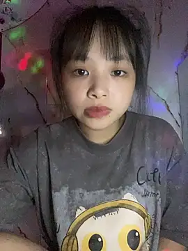 Snapshot of candy___123 chatting on 10.16.25 candy   123 online show from 10.16.25