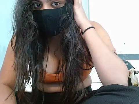 Vaani Singha online show from 11.13.25