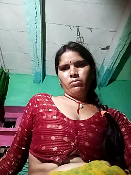 Snapshot of Sexy_queeny chatting on 09.10.25 Sexy queeny online show from 09.10.25