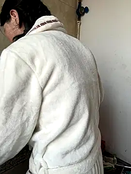 xiiuuff18 online show from 11.25.25