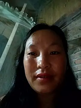 miss-su online show from 04.17.26