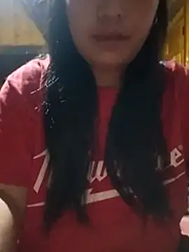 Snapshot of miss-su chatting on 06.25.26 miss-su online show from 06.25.26