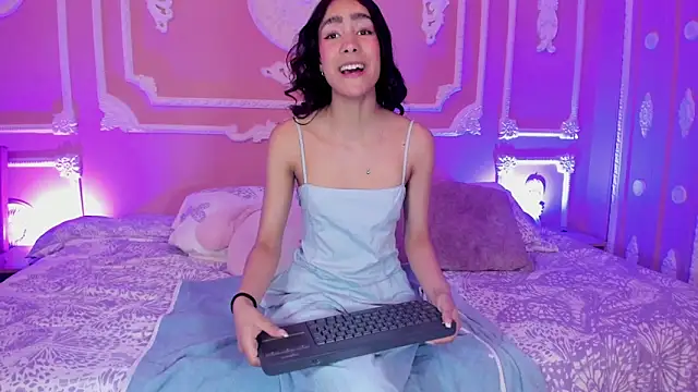 aitana johns online show from 10.09.25