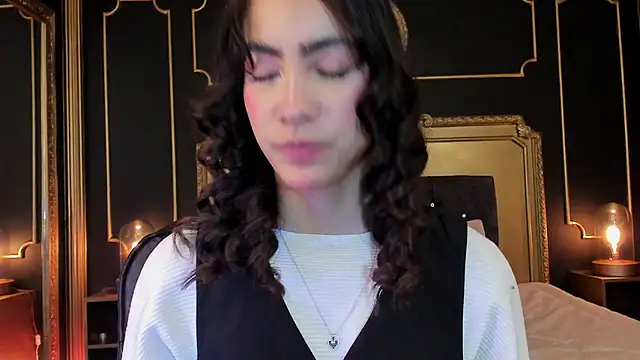 aitana johns online show from 11.28.25