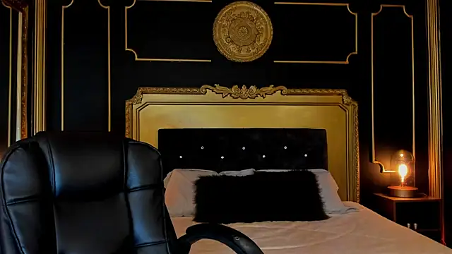 aitana johns online show from 12.15.25