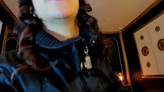 aitana johns online show from 12.19.25