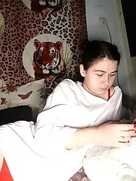 ToryTayler online show from 10.17.25