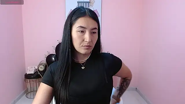 Isabella Mendez  online show from 10.06.25