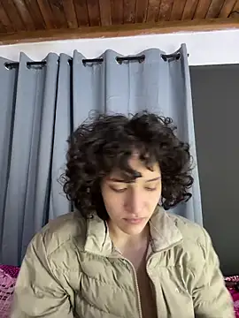 TeensNews18 online show from 02.21.26