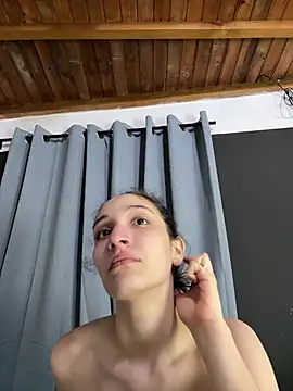 TeensNews18 online show from 04.12.26