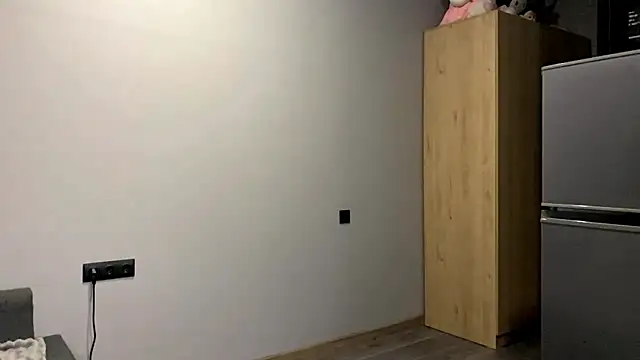 AiMinix online show from 10.01.25