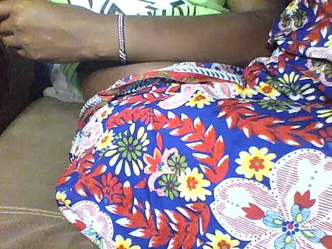 Moongodessy online show from 12.20.25