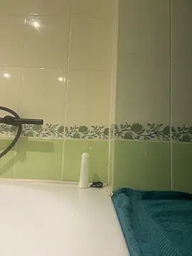 Dickii21 online show from 11.16.25