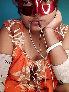 mimi87hoty online show from 11.14.25