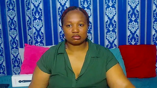 JUICEYLIPS333 online show from 12.20.25