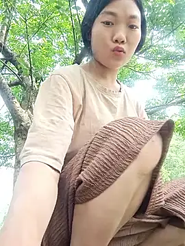 Ananine online show from 04.21.26