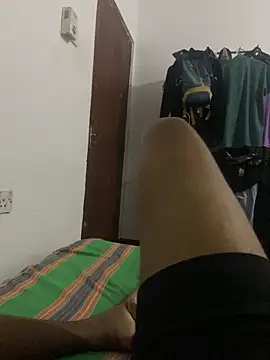 Snapshot of Senurak99 chatting on 09.12.25 Senurak99 online show from 09.12.25