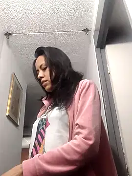 Queen Ashly online show from 09.09.25