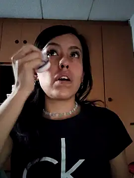 Queen Ashly online show from 09.10.25