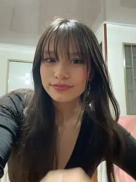 Snapshot of Alisha_Olsen_ chatting on 10.20.25 Alisha Olsen  online show from 10.20.25