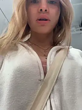 SMELLSEX online show from 12.20.25