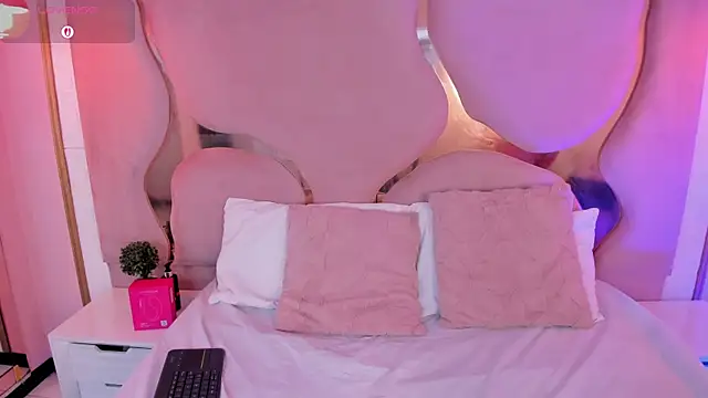 AbbieJoness   online show from 12.05.25