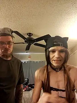 THATgirlUwont4get online show from 11.22.25