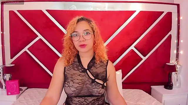 Dafne Fire online show from 01.17.26