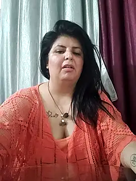 Snapshot of Jann_Riya333 chatting on 05.11.26 Jann Riya333 online show from 05.11.26