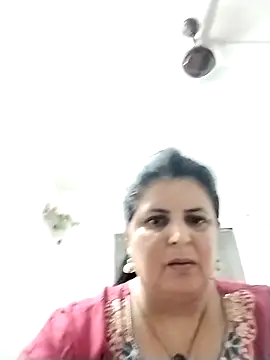Snapshot of Jann_Riya333 chatting on 05.11.26 Jann Riya333 online show from 05.11.26