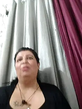 Snapshot of Jann_Riya333 chatting on 05.28.26 Jann Riya333 online show from 05.28.26