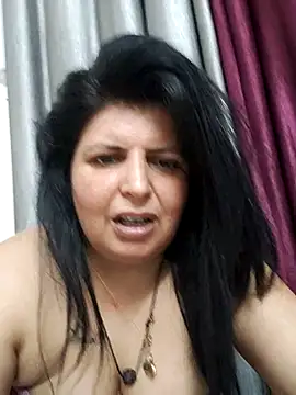 Snapshot of Jann_Riya333 chatting on 06.24.26 Jann Riya333 online show from 06.24.26