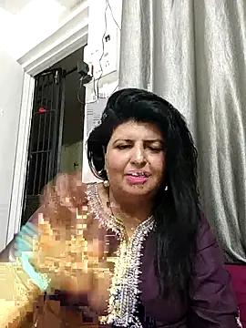Snapshot of Jann_Riya333 chatting on 07.07.26 Jann Riya333 online show from 07.07.26