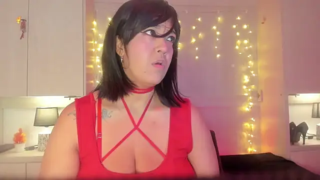 VickyRuiz  online show from 04.27.26