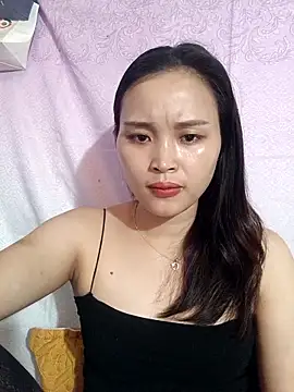 Lili lovely online show from 09.23.25