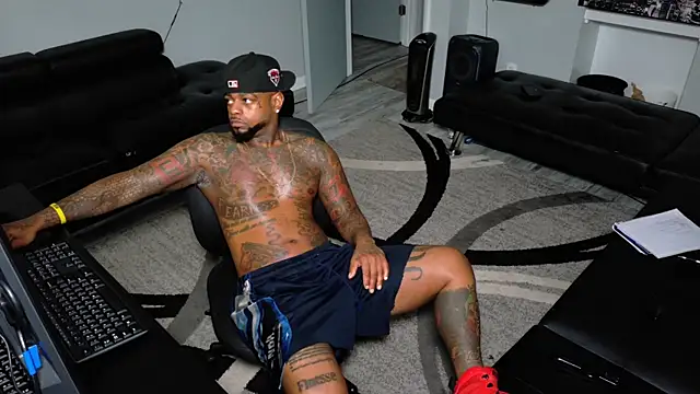 SLANGONDEMHOES online show from 03.06.26