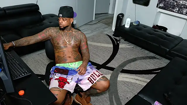 SLANGONDEMHOES online show from 03.13.26