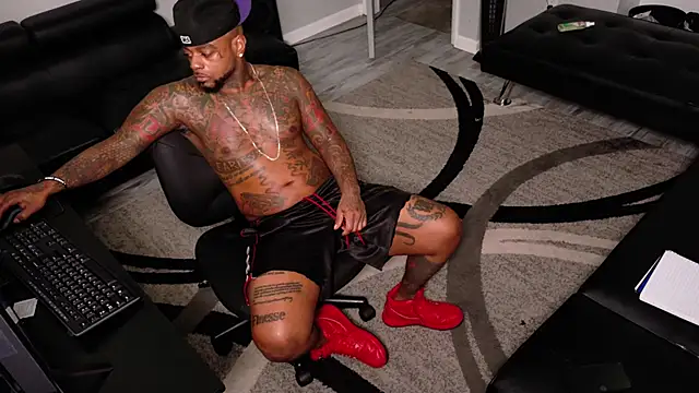 SLANGONDEMHOES online show from 03.20.26