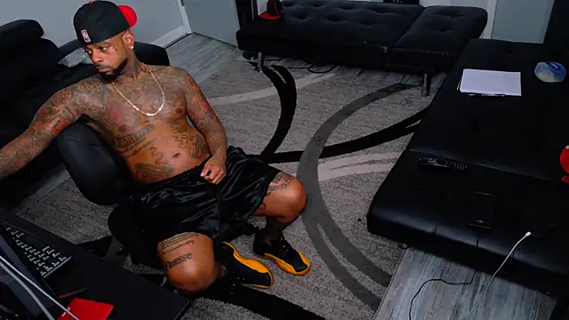 SLANGONDEMHOES online show from 04.07.26