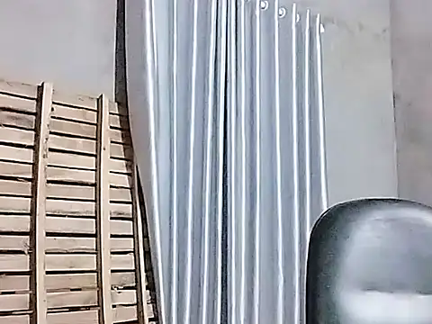 Siglemom sexy online show from 10.24.25