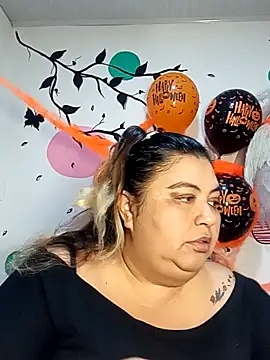 curvy diva  online show from 11.01.25