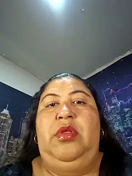 curvy diva  online show from 04.17.26