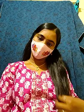 mini-queen online show from 01.13.26