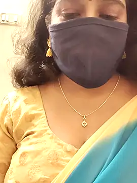 Snapshot of saritha29 chatting on 09.12.25 saritha29 online show from 09.12.25